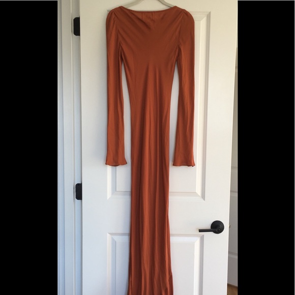 Stone Cold Fox Montague gown 1 - Picture 3 of 4